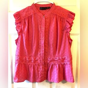 New York & Co Salmon Pink Eyelet Crochet Lace Detail Ruffle Cap Sleeve Blouse XL